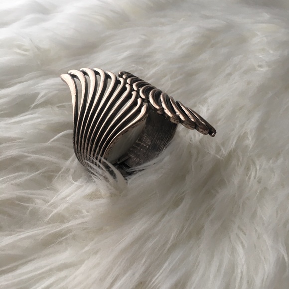 Winged Cuff Bracelet - Picture 4 of 4